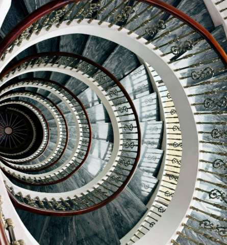 何美鸿丨梦中的戒备