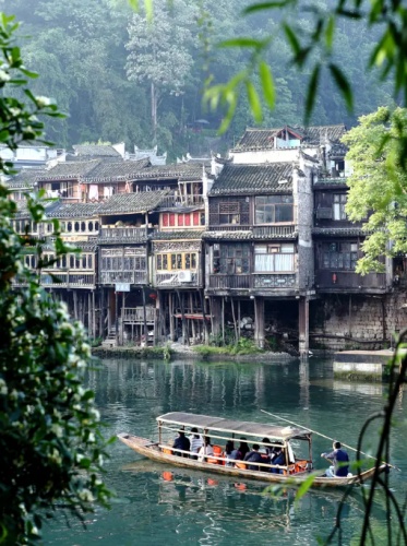 韩嘉川丨阅读凤凰