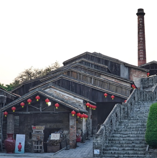 郭杰广丨镜子（二首）