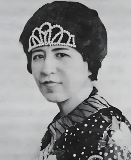 点击查看原图 33吕碧城.png