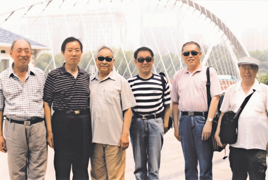 点击查看原图 作者与文学创作讲习班部分师友.png