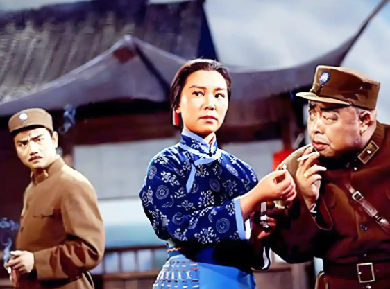 祁萌之丨我见过的几次家庭聚会