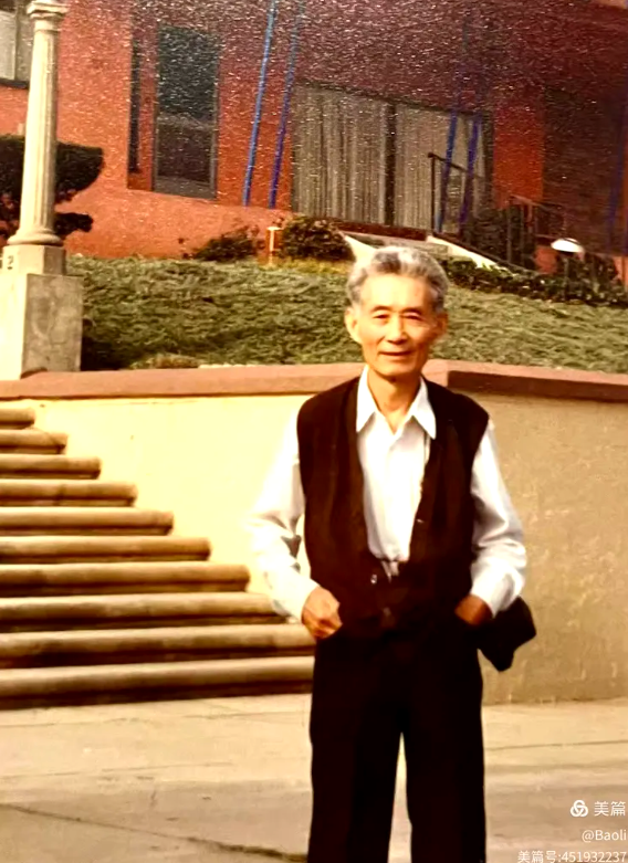 保立丨我空灵而深沉地喊出：爸爸……