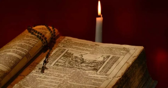 阿杰丨关于圣经的几个话题