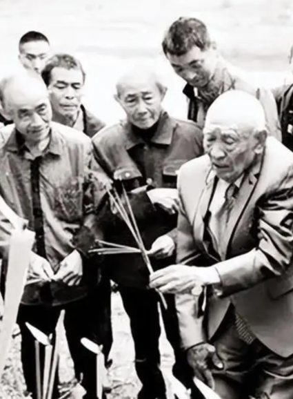 于学周丨凡是过往，皆为序章——关于纪录片《寻根》的散忆