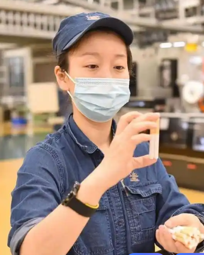 慕容料丨我的第一个笔名王秀英（慕容杂谈·往事1）