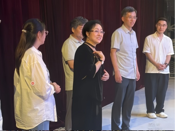 点击查看原图 11-.jpg