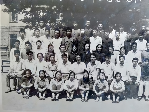 王立玮丨班主任庄惠堂的“有所为有所不为”（《师恩如山60年——青岛二中园丁追记》之三十）
