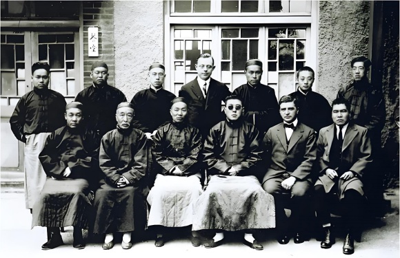 点击查看原图 f4da67c1ede048e6b6ec284ed1e4fb40.jpg