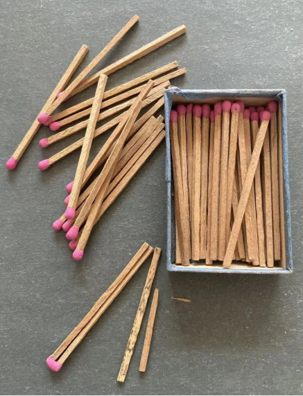 点击查看原图 一盒火柴 一枚火花5.png