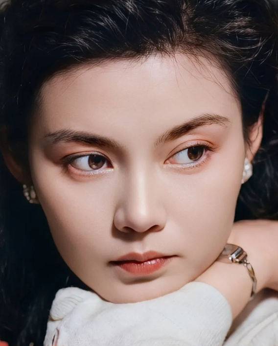点击查看原图 28潘虹.png